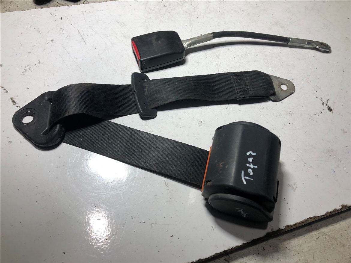 Tofaş ŞAhin Doğan KArtal Emniyet Kemeri Mandalı