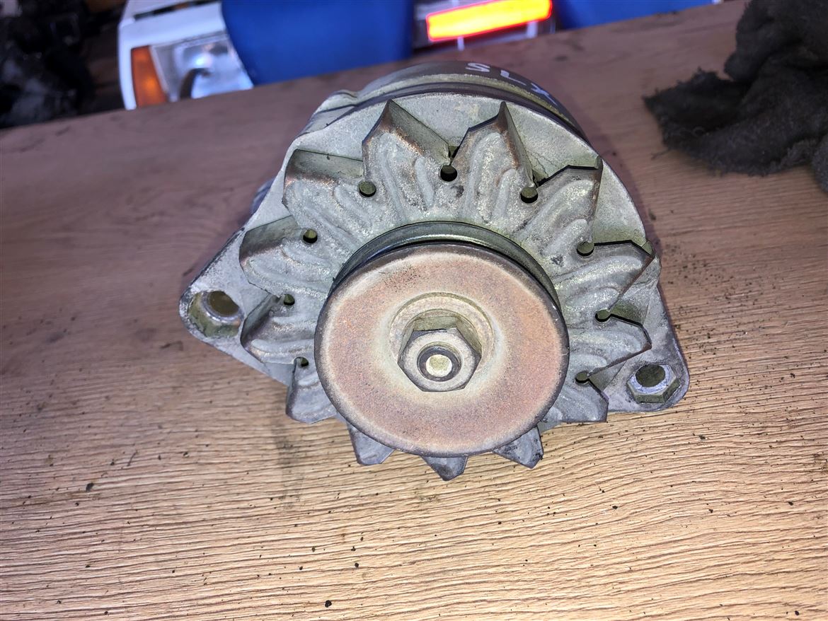 Tofaş SLX Şarj Dinamosu (2)