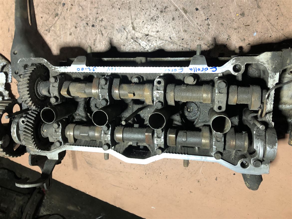 Toyota Corolla Carina Corona 1.6 16V 1993-1998 DOHC Silindir Kapağı (3)