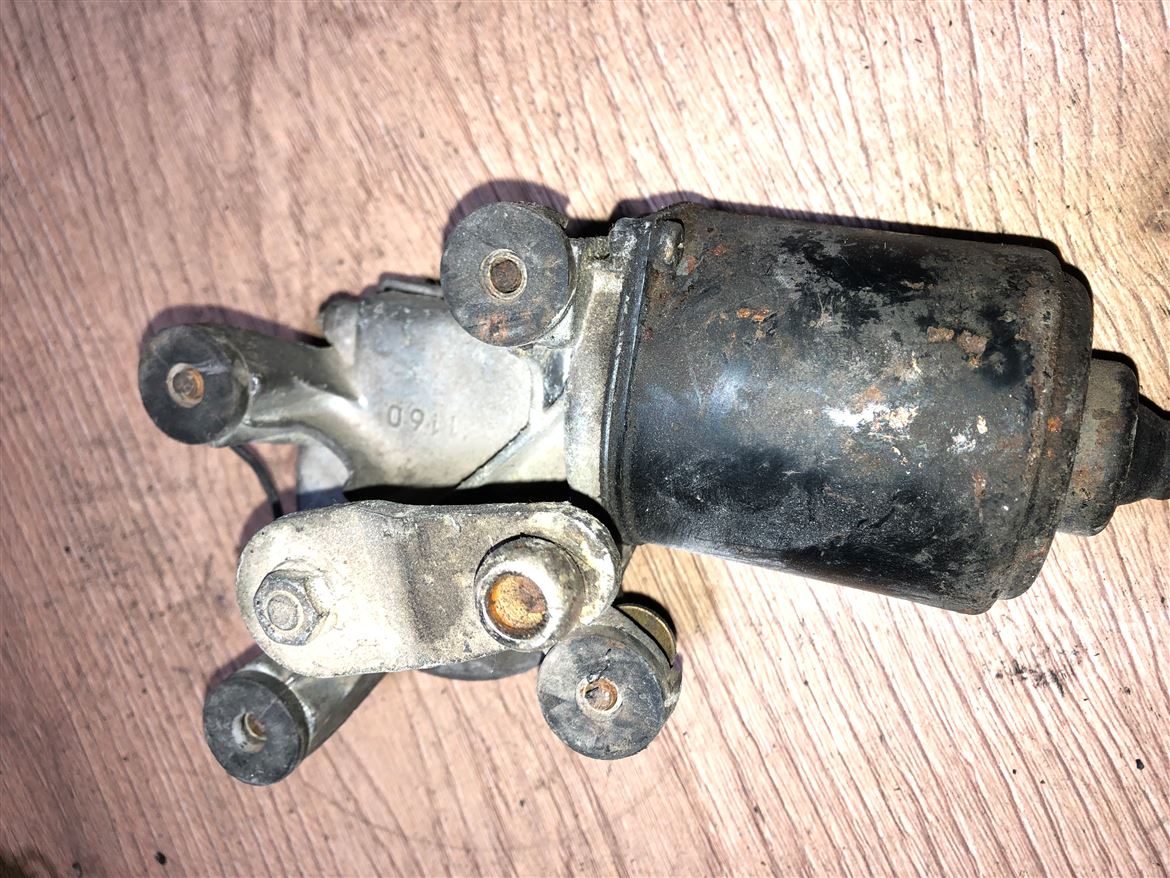 Toyota Lite Ece 1985-1993 Ön Cam Silecek Motoru (2)