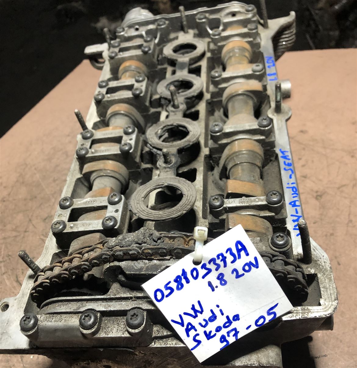 Volkswagen Golf Jetta Passat Audi A3 A4 A6 TT 1996-01 Skoda Toledo Leon Octavia (97-05) 1.8 20V Silindir Kapağı 058103373A (4)