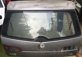 Alfa Romeo 145 Arka Cam Silecek Motoru