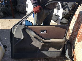 Audi 80 1988-1996 Sağ Ön Kapı