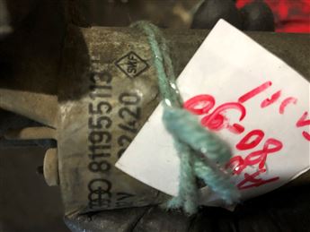 Audi 80 -90 Ön Cam Silecek Motoru 811955113