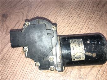 Audi A4 A6 Passat 1995-2005 Ön Cam Silecek Motoru (2)