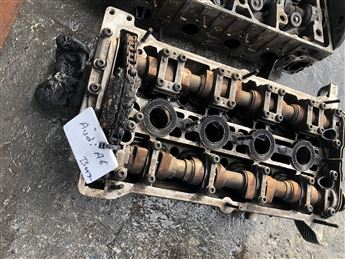 Audi A6 Benzinli Çıkma Motor Silindir Kapağı