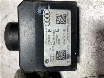 AUDI A6 Q7 KONTAK 4F0909131