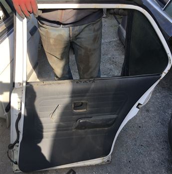 BMW 3 Serisi E30 1983-1991 Sağ Arka Kapı