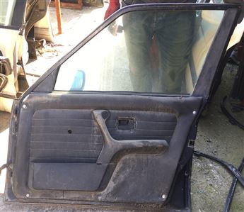 BMW 3 Serisi E30 1983-1991 Sağ Ön Kapı