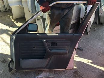 BMW 3 Serisi E30 1983-1991 Sağ Ön Kapı