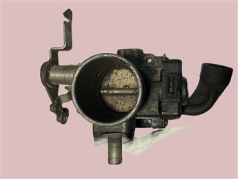 BMW 325i E30 1985-1992 Gaz Kelebeği Bogaz Kelebeği (2)
