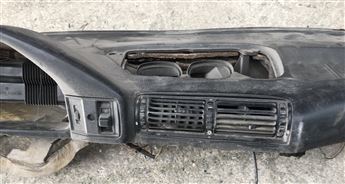 BMW 5 Kasa 1990 Göğüslük Torpido