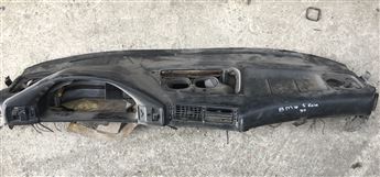 BMW 5 Kasa 1990 Göğüslük Torpido