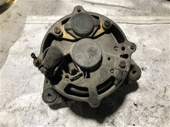 BMW E21 E28 E30 1975-1986 (0120489473 BOSCH) Çıkma