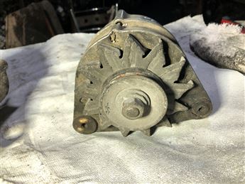 BMW E21 E28 E30 1975-1986 (0120489473 BOSCH) Çıkma