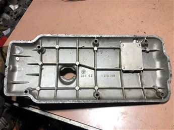 BMW E21 E28 E30 (m10) Külbütör Kapağı 1270358