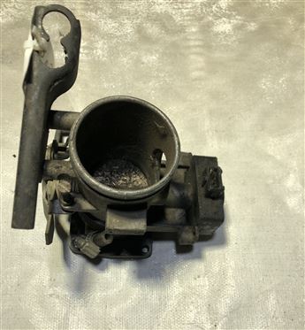 BMW E30 1980-1992 (m20b20) Gaz-Boğaz Kelebeği