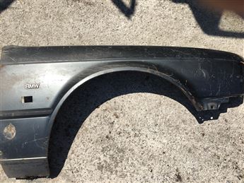 BMW E30 3 Serisi Sağ Ön Çamurluk