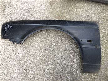 BMW E30 3 Serisi Sol Ön Çamurluk