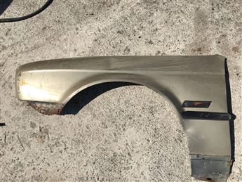 BMW E30 3 Serisi Sol Ön Çamurluk