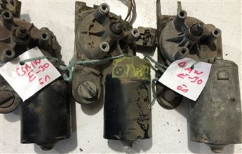 BMW E30 Ön Cam Silecek Motoru 402 942