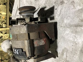 BMW E34 E36 1989-1995 (1734322 12521682 Valeo) Çıkma Şarj Dinamosu