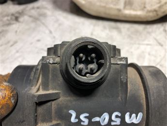 BMW E34 E36 E39 M50 M52 Hava Akış Sensörü Debimetre 1730033