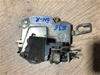 BMW E36 Sağ Ön Kapı Kilidi