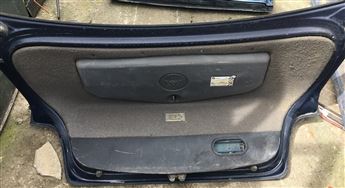 BMW (E39) 5.20 1995-2000 Çıkma Bagaj Kapağı (Hafif