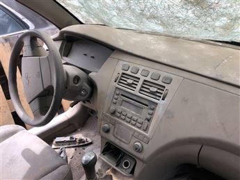 Chery Alia 1.6 Dolu Göğüslük