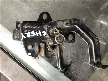 Chery Alia 1.6 Kaput Kilidi