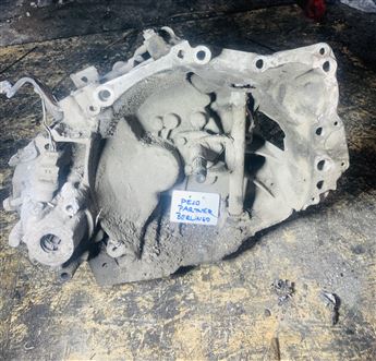 Citroen Berlingo 1.9 D 1996-2002 Çıkma Şanzıman