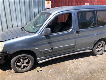 Citroen Berlingo Partner 2002-2012 Sol Sürgülü Kapı