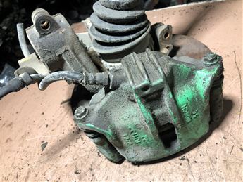 Citroen Berlingo Xsara 1998-2009 Sağ Ön Taşıyıcı Porya Disk Fren Kaliper