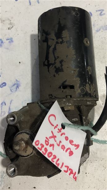 Citroen Xsara Ön Cam Silecek Motoru 0390241374