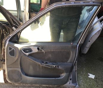 Daewoo Espero Sağ Ön Kapı