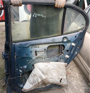 Daewoo Leganza Sağ Arka Kapı