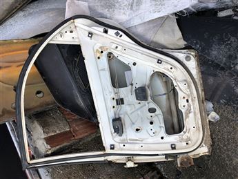 Daewoo Nubira Sağ Arka Kapı      1999-2004