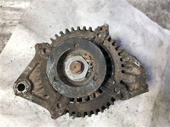 Daihatsu Applaeus 1990-1995 Çıkma Şarj Dinamosu