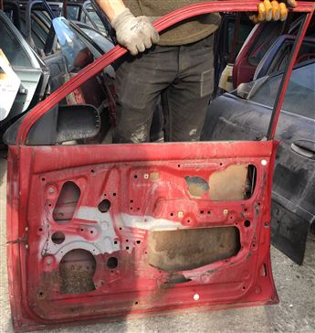 Daihatsu Cuore 1990-1993 Sağ Ön Kapı