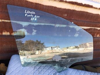 Fiar Linea Punto EVO Sağ Ön Kapı Camı