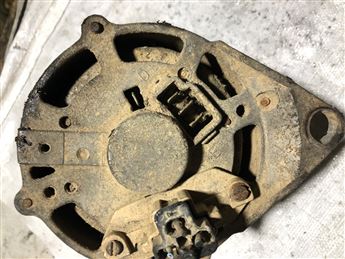 Fiat 127 - 128 Çıkma Şarj Dinamosu