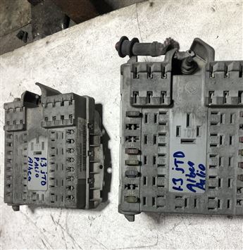 Fiat Albea Palio 1.3 JTD Dış Sigorta Panosu 46768200 (2)