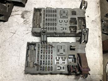 Fiat Albea Palio Punto Siena 1.2 8V İç Sigorta Kutusu Panosu 51737298