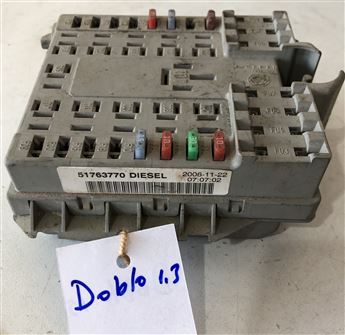 Fiat Doblo 1.3 / 1.9 JTD Sigorta Kutusu 51763770