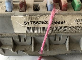 Fiat Doblo 1.3 Sigorta Kutusu 51756263 51770621 NP