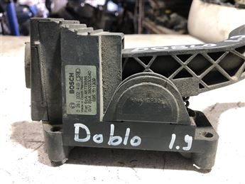 FIAT DOBLO 1.9 JTD Gaz Pedali 0281002415 BOSCH