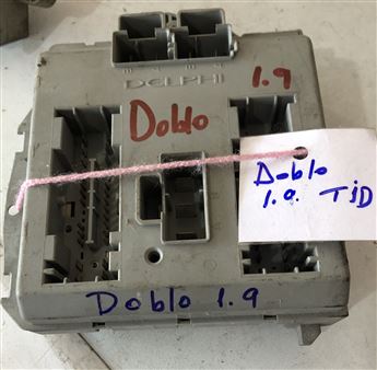 Fiat Doblo 1.9 JTD Sigorta Kutusu 46760542 4675270