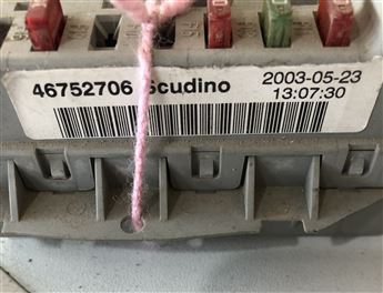 Fiat Doblo 1.9 JTD Sigorta Kutusu 46760542 4675270