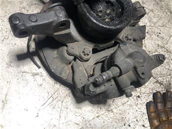 Fiat Doblo 2000-2010 Sağ Ön Fren Kaliperi